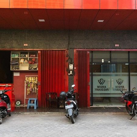 Reddoorz @ Hertasning Area 2 Makassar Exteriör bild
